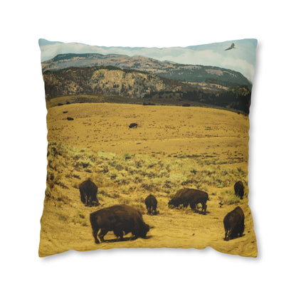 Yellowstone National Park Throw Pillow