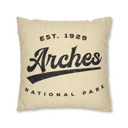 Arches National Park Throw Pillow