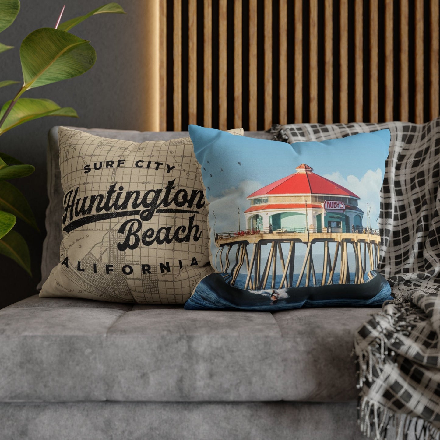 Huntington Beach California Throw Pillow